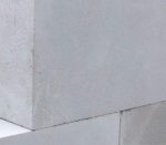 Газобетон или кирпич? Из чего строить дом?